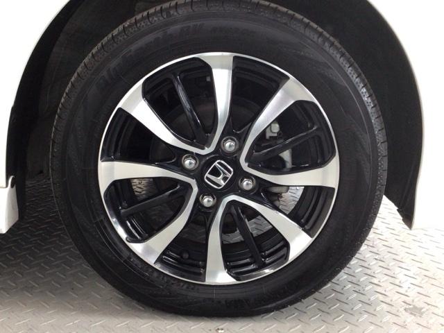 Ｎ－ＢＯＸカスタム Ｇ・Ｌホンダセンシング　ＬＥＤ・フルセグ・メモリナビ・バックカメラ・純正ＡＷ・片側電動ドア・ＥＴＣ　地デジＴＶ　助手席エアバッグ　キーレス　アイドリングＳＴ　セキュリティーアラーム　スマ－トキ－　リアカメラ　ナビＴＶ　ＵＳＢ（12枚目）