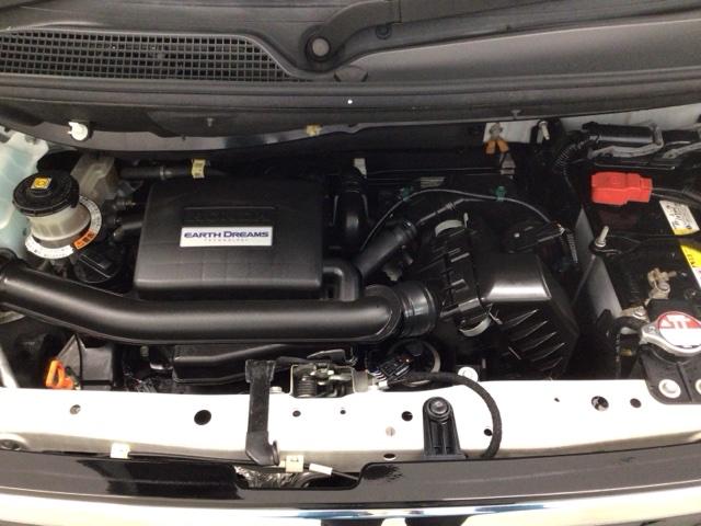 Ｎ－ＢＯＸカスタム Ｇ・Ｌホンダセンシング　ＬＥＤ・フルセグ・メモリナビ・バックカメラ・純正ＡＷ・片側電動ドア・ＥＴＣ　地デジＴＶ　助手席エアバッグ　キーレス　アイドリングＳＴ　セキュリティーアラーム　スマ－トキ－　リアカメラ　ナビＴＶ　ＵＳＢ（20枚目）