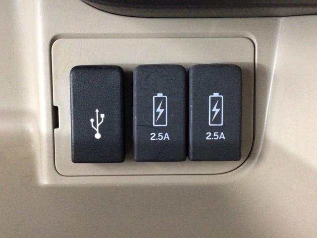 Ｎ－ＢＯＸ Ｇ・Ｌターボホンダセンシング　ＬＥＤ・メモリナビ・ＣＤ・バックカメラ・両側電動ドア・スマートキー・ＥＴＣ　イモビライザー　アイドルストップ　バックビューモニター　ターボエンジン　サイドカーテンエアバック　ＵＳＢ接続　ＡＡＣ　ＡＢＳ（9枚目）