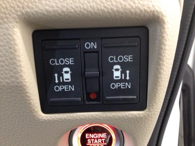 Ｎ－ＢＯＸ Ｇ・Ｌターボホンダセンシング　ＬＥＤ・メモリナビ・ＣＤ・バックカメラ・両側電動ドア・スマートキー・ＥＴＣ　イモビライザー　アイドルストップ　バックビューモニター　ターボエンジン　サイドカーテンエアバック　ＵＳＢ接続　ＡＡＣ　ＡＢＳ（11枚目）