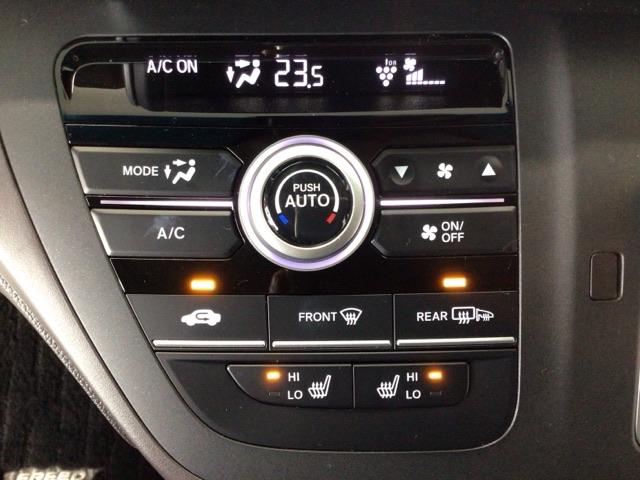 【オートエアコン】汗ばむ夏・ジメジメする梅雨時・冷え冷えする冬も快適☆♪　簡単操作で、春夏秋冬　一年中快適です♪お好みの温度をセットするだけで、エアコンの風量などを自動でコントロールします♪☆