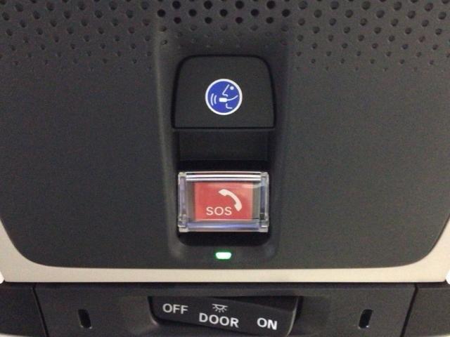 ヴェゼル ｅ：ＨＥＶＺ　ＬＥＤ・フルセグ・メモリナビ・バックカメラ・純正ＡＷ・ホンダＣＯＮＮＥＣＴ　衝突回避支援ブレーキ機能　１オナ　スマキ　Ｐトランク　フルオートエアコン　Ｄレコ　エアバッグ　両席エアバック　Ｒカメ　ソナー（9枚目）