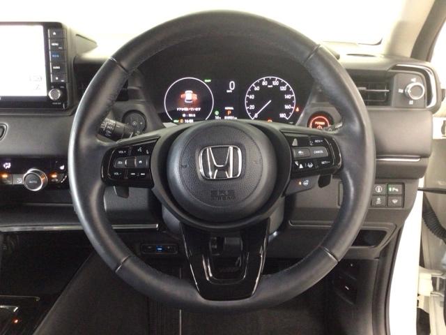 ヴェゼル ｅ：ＨＥＶＺ　ＬＥＤ・フルセグ・メモリナビ・バックカメラ・純正ＡＷ・ホンダＣＯＮＮＥＣＴ　衝突回避支援ブレーキ機能　１オナ　スマキ　Ｐトランク　フルオートエアコン　Ｄレコ　エアバッグ　両席エアバック　Ｒカメ　ソナー（17枚目）