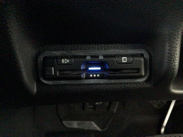 ヴェゼル ｅ：ＨＥＶＺ　ＬＥＤ・フルセグ・メモリナビ・バックカメラ・純正ＡＷ・ホンダＣＯＮＮＥＣＴ　衝突回避支援ブレーキ機能　１オナ　スマキ　Ｐトランク　フルオートエアコン　Ｄレコ　エアバッグ　両席エアバック　Ｒカメ　ソナー（27枚目）