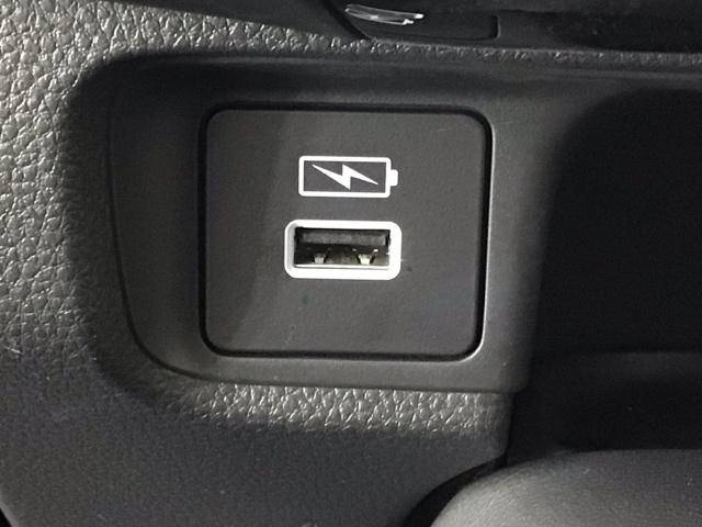 ヴェゼル ｅ：ＨＥＶＺ　ＬＥＤ・フルセグ・メモリナビ・バックカメラ・純正ＡＷ・ホンダＣＯＮＮＥＣＴ　衝突回避支援ブレーキ機能　１オナ　スマキ　Ｐトランク　フルオートエアコン　Ｄレコ　エアバッグ　両席エアバック　Ｒカメ　ソナー（32枚目）