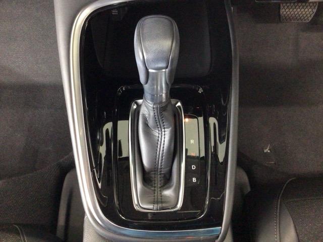 ヴェゼル ｅ：ＨＥＶＺ　ＬＥＤ・フルセグ・メモリナビ・バックカメラ・純正ＡＷ・ホンダＣＯＮＮＥＣＴ　衝突回避支援ブレーキ機能　１オナ　スマキ　Ｐトランク　フルオートエアコン　Ｄレコ　エアバッグ　両席エアバック　Ｒカメ　ソナー（33枚目）