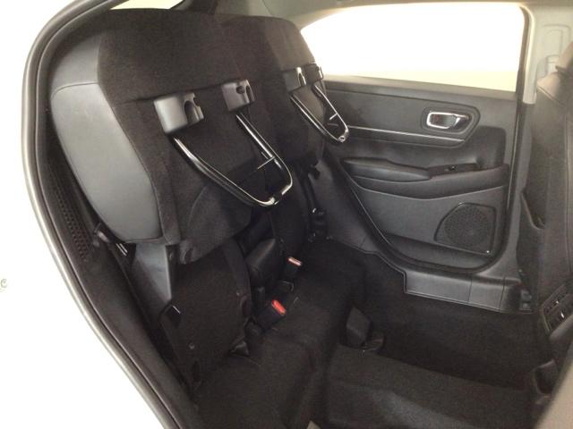 ヴェゼル ｅ：ＨＥＶＺ　ＬＥＤ・フルセグ・メモリナビ・バックカメラ・純正ＡＷ・ホンダＣＯＮＮＥＣＴ　衝突回避支援ブレーキ機能　１オナ　スマキ　Ｐトランク　フルオートエアコン　Ｄレコ　エアバッグ　両席エアバック　Ｒカメ　ソナー（40枚目）