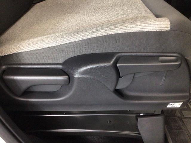 Ｎ－ＢＯＸ ベースグレード　ＬＥＤ・ディスプレイオーディオ・バックカメラ・ホンダＣＯＮＮＥＣＴ・ＥＴＣ　衝突軽減システム　スマートキ－　カーテンエアバック　イモビライザー　ＥＣＯモード　横滑り防止　オートクルーズ　キーフリー（32枚目）