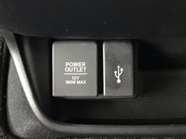 フリード＋ クロスター　レンタＵＰ・ＬＥＤ・フルセグ・メモリナビ・純正ＡＷ・両側電動ドア・ＥＴＣ　ウォークスルー　両側パワースライドドア　サイドカーテンエアバック　ＬＥＤライト　リヤカメラ　ワンオーナー　地デジフルセグ（9枚目）