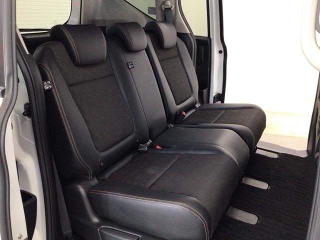 フリード＋ クロスター　レンタＵＰ・ＬＥＤ・フルセグ・メモリナビ・純正ＡＷ・両側電動ドア・ＥＴＣ　ウォークスルー　両側パワースライドドア　サイドカーテンエアバック　ＬＥＤライト　リヤカメラ　ワンオーナー　地デジフルセグ（14枚目）