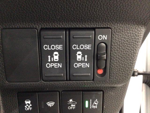 フリード＋ クロスター　レンタＵＰ・ＬＥＤ・フルセグ・メモリナビ・純正ＡＷ・両側電動ドア・ＥＴＣ　ウォークスルー　両側パワースライドドア　サイドカーテンエアバック　ＬＥＤライト　リヤカメラ　ワンオーナー　地デジフルセグ（21枚目）