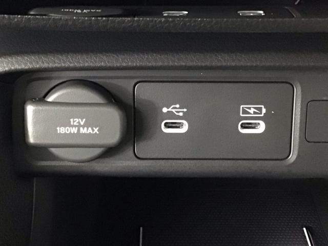 シビック ＲＳ　デモカーＵＰ・ＬＥＤ・ディスプレイオーディオ・純正ＡＷ・ホンダＣＯＮＮＥＣＴ　ＬＥＤヘッド　コーナーセンサー　衝突被害軽減ブレーキ　Ｂカメラ　シートヒーター　ワンオーナー　パワ－シ－ト　フルセグＴＶ（10枚目）