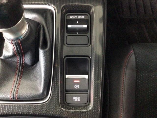 シビック ＲＳ　デモカーＵＰ・ＬＥＤ・ディスプレイオーディオ・純正ＡＷ・ホンダＣＯＮＮＥＣＴ　ＬＥＤヘッド　コーナーセンサー　衝突被害軽減ブレーキ　Ｂカメラ　シートヒーター　ワンオーナー　パワ－シ－ト　フルセグＴＶ（28枚目）