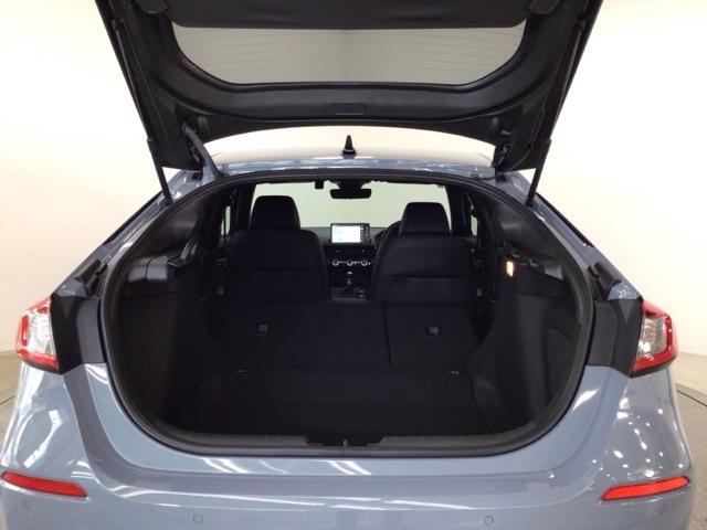 シビック ＲＳ　デモカーＵＰ・ＬＥＤ・ディスプレイオーディオ・純正ＡＷ・ホンダＣＯＮＮＥＣＴ　ＬＥＤヘッド　コーナーセンサー　衝突被害軽減ブレーキ　Ｂカメラ　シートヒーター　ワンオーナー　パワ－シ－ト　フルセグＴＶ（38枚目）