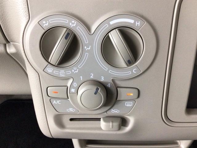 アルトラパン Ｌ　ワンセグ・メモリナビ・ＤＶＤ・シートヒーター・スマートキー・マニュアルエアコン　前後誤発進抑制　シートヒーター付　ナビ＆ＴＶ　横滑り防止装置付き　エネチャージ　運転席助手席エアバッグ　イモビライザー（18枚目）