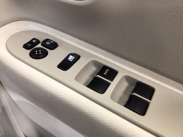 アルトラパン Ｌ　ワンセグ・メモリナビ・ＤＶＤ・シートヒーター・スマートキー・マニュアルエアコン　前後誤発進抑制　シートヒーター付　ナビ＆ＴＶ　横滑り防止装置付き　エネチャージ　運転席助手席エアバッグ　イモビライザー（21枚目）