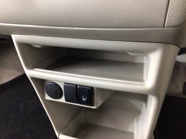 アルトラパン Ｌ　ワンセグ・メモリナビ・ＤＶＤ・シートヒーター・スマートキー・マニュアルエアコン　前後誤発進抑制　シートヒーター付　ナビ＆ＴＶ　横滑り防止装置付き　エネチャージ　運転席助手席エアバッグ　イモビライザー（28枚目）