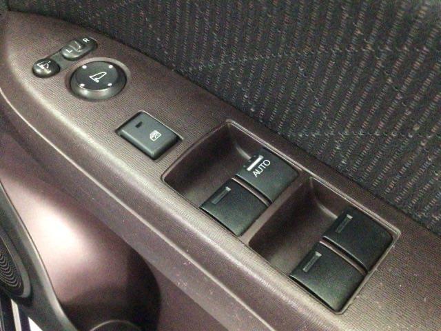 N-ONE プレミアム・Lパッケージ ディスプレイオーディオ・バックカメラ・スマートキー・純正AW・ECOスイッチ ECONモード 両席エアバック フルオートエアコン USBポート スマートキ- セキュリティー エアバック キーレス(23枚目)