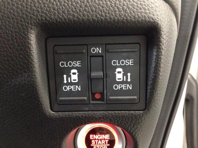 N-BOXカスタム Lターボ LED・フルセグ・メモリナビ・バックカメラ・純正AW・シートヒーター・ETC 地デジチューナー 衝突軽減ブレーキサポート LEDヘッドライ 1オーナー アイドリングS ターボエンジン PS エアバック(9枚目)