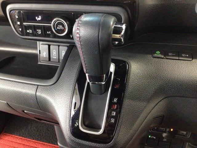 N-BOXカスタム Lターボ LED・フルセグ・メモリナビ・バックカメラ・純正AW・シートヒーター・ETC 地デジチューナー 衝突軽減ブレーキサポート LEDヘッドライ 1オーナー アイドリングS ターボエンジン PS エアバック(20枚目)