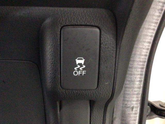 N-BOXカスタム G・Lパッケージ HID・CDチューナー・純正AW・片側電動ドア・ECONスイッチ・スマートキー アイドリングストップ車 USBポート 1オーナー スマキ- フロントベンチシート パワーウィンドウ 盗難防止システム(7枚目)