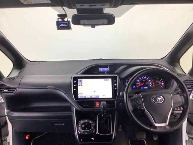 TOYOTA VOXY ZS KIRAMEKI III