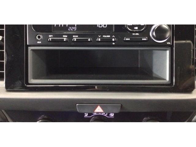 フィット ベーシック デモカーUP・CDチューナー・スマートキー・AM/FMチューナー 横滑防止装置 オートエアコン パワーウインドウ 盗難防止システム オートクルーズコントロール ABS オートライト パワーステアリング(20枚目)