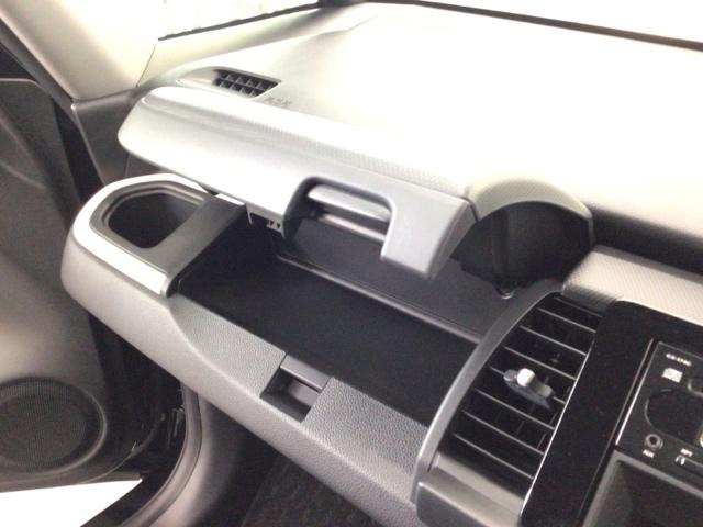 フィット ベーシック デモカーUP・CDチューナー・スマートキー・AM/FMチューナー 横滑防止装置 オートエアコン パワーウインドウ 盗難防止システム オートクルーズコントロール ABS オートライト パワーステアリング(22枚目)