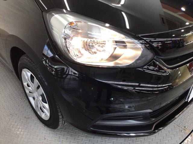 フィット ベーシック デモカーUP・CDチューナー・スマートキー・AM/FMチューナー 横滑防止装置 オートエアコン パワーウインドウ 盗難防止システム オートクルーズコントロール ABS オートライト パワーステアリング(44枚目)