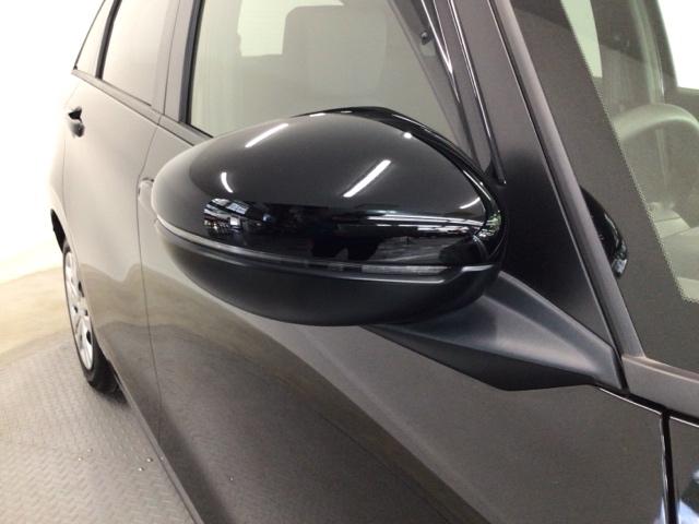 フィット ベーシック デモカーUP・CDチューナー・スマートキー・AM/FMチューナー 横滑防止装置 オートエアコン パワーウインドウ 盗難防止システム オートクルーズコントロール ABS オートライト パワーステアリング(48枚目)