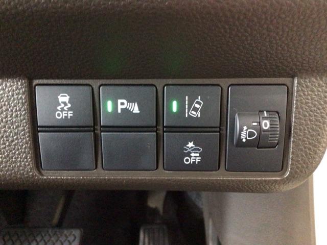 N-WGN Lホンダセンシング LED・メモリナビ・CD・バックカメラ・スマートキー・シートヒーター・ETC ETC装備 Bモニタ 誤発進抑制 1オナ LEDランプ オートライト 横滑り防止機能 USBポート パーキングセンサー(11枚目)