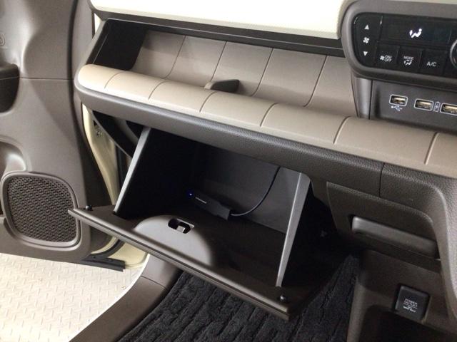 N-WGN Lホンダセンシング LED・メモリナビ・CD・バックカメラ・スマートキー・シートヒーター・ETC ETC装備 Bモニタ 誤発進抑制 1オナ LEDランプ オートライト 横滑り防止機能 USBポート パーキングセンサー(28枚目)