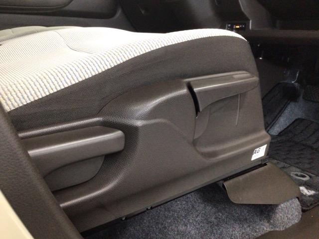 N-WGN Lホンダセンシング LED・メモリナビ・CD・バックカメラ・スマートキー・シートヒーター・ETC ETC装備 Bモニタ 誤発進抑制 1オナ LEDランプ オートライト 横滑り防止機能 USBポート パーキングセンサー(41枚目)