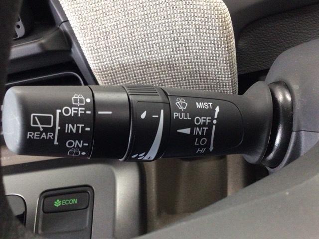 フリード e:HEVエアー デモカーUP・LED・フルセグ・ホンダCONNECT・スマートキー・ETC キーフリ 両側電動ドア クルコン サイドエアバッグ 盗難防止装置 オートエアコン LEDライト フルセグTV ワンオーナー(38枚目)