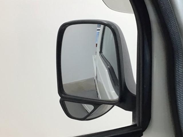 �f�ڂ���Ă���ʐ^�ȊO�����Ă݂����A�Ԃ̏�Ԃ��ڂ������������ȂǁA���C�y�ɂ��₢���킹���������I