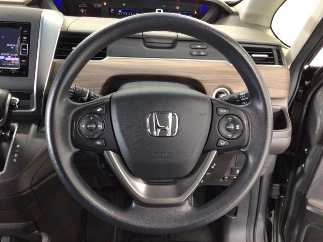 フリード Ｇ・ホンダセンシング　ＬＥＤ・フルセグ・メモリナビ・バックカメラ・ＵＳＢポート・両側電動ドア・ＥＴＣ　Ｆセグ　追突被害軽減ブレーキ　ｉストップ　Ｗエアバッグ　パワーウィンドウ　１オ－ナ－　アクティブクルーズコントロール（10枚目）