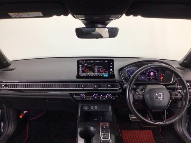 シビック ｅ：ＨＥＶ　ＬＥＤ・フルセグ・メモリナビ・バックカメラ・純正ＡＷ・シートヒーター・ＥＴＣ　盗難防止システム　クリアランスソナー　オートクルーズコントロール　地デジフルセグ　後カメラ　１オーナー車　ＵＳＢポート（4枚目）