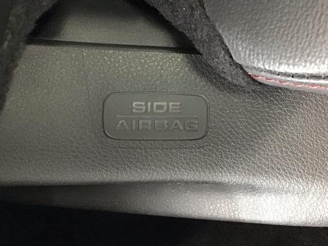 シビック ｅ：ＨＥＶ　ＬＥＤ・フルセグ・メモリナビ・バックカメラ・純正ＡＷ・シートヒーター・ＥＴＣ　盗難防止システム　クリアランスソナー　オートクルーズコントロール　地デジフルセグ　後カメラ　１オーナー車　ＵＳＢポート（34枚目）