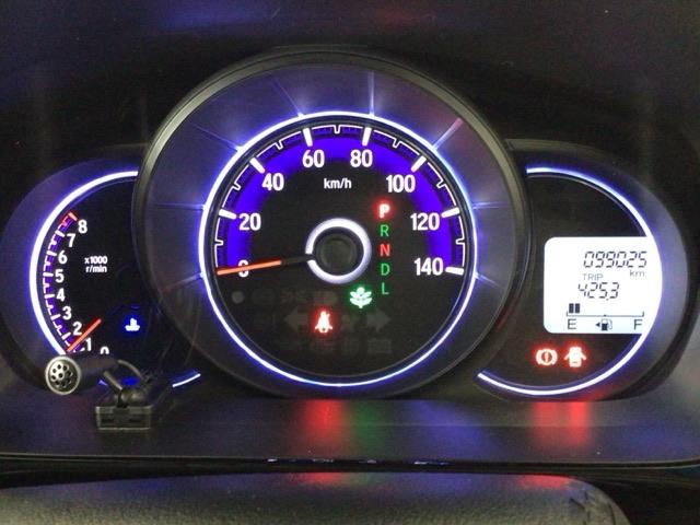 Ｎ－ＷＧＮカスタム Ｇ・Ａパッケージ　ＨＩＤ・衝突軽減ブレーキ・フルセグ・メモリナビ・バックカメラ・純正ＡＷ・ＥＴＣ　追突被害軽減ブレーキ　フロントベンチシート　Ｒカメ　１オーナー　ＡＵＴＯエアコン　地デジ　助手席エアバック　ＡＢＳ（11枚目）