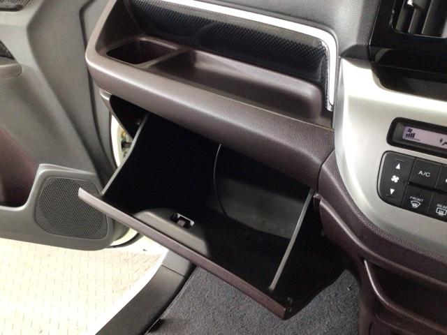 Ｎ－ＷＧＮカスタム Ｇ・Ａパッケージ　ＨＩＤ・衝突軽減ブレーキ・フルセグ・メモリナビ・バックカメラ・純正ＡＷ・ＥＴＣ　追突被害軽減ブレーキ　フロントベンチシート　Ｒカメ　１オーナー　ＡＵＴＯエアコン　地デジ　助手席エアバック　ＡＢＳ（20枚目）