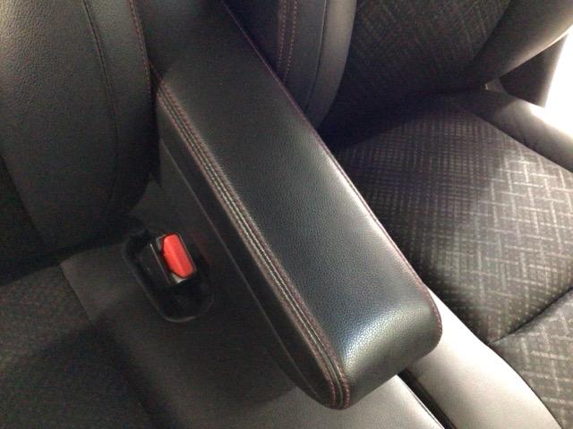 Ｎ－ＷＧＮカスタム Ｇ・Ａパッケージ　ＨＩＤ・衝突軽減ブレーキ・フルセグ・メモリナビ・バックカメラ・純正ＡＷ・ＥＴＣ　追突被害軽減ブレーキ　フロントベンチシート　Ｒカメ　１オーナー　ＡＵＴＯエアコン　地デジ　助手席エアバック　ＡＢＳ（33枚目）