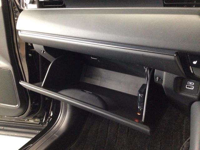 ヴェゼル e:HEVZ LED・フルセグ・メモリナビ・バックカメラ・純正AW・シートヒーター・ETC 衝突回避支援ブレーキ機能 1オナ スマキ Pトランク フルオートエアコン Dレコ エアバッグ 両席エアバック Rカメ(30枚目)