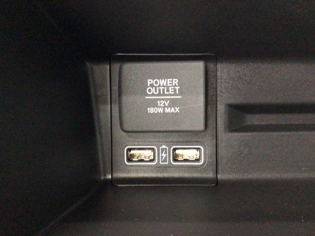 Ｎ－ＶＡＮ＋スタイル ファン　ＬＥＤ・ＣＤ・ＡＭ／ＦＭチューナー・両側手動ドア・スマートキー・ＥＣＯＮスイッチ　追突軽減ブレーキ　キーフリー　ＷＳＲＳ　ＬＥＤヘッドランプ　運転席エアバッグ　１オーナー車　クルーズコントロール　ＰＳ（20枚目）