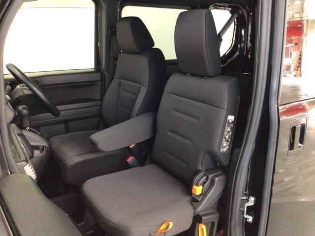 Ｎ－ＶＡＮ＋スタイル ファン　ＬＥＤ・ＣＤ・ＡＭ／ＦＭチューナー・両側手動ドア・スマートキー・ＥＣＯＮスイッチ　追突軽減ブレーキ　キーフリー　ＷＳＲＳ　ＬＥＤヘッドランプ　運転席エアバッグ　１オーナー車　クルーズコントロール　ＰＳ（32枚目）