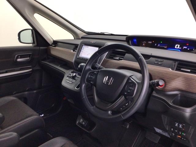 �f�ڂ���Ă���ʐ^�ȊO�����Ă݂����A�Ԃ̏�Ԃ��ڂ������������ȂǁA���C�y�ɂ��₢���킹���������I