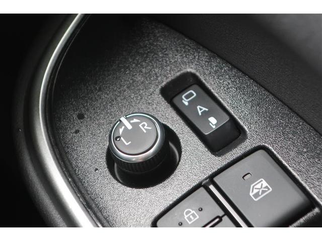 ノア Z フルセグ メモリーナビ DVD再生 バックカメラ 衝突被害軽減システム ETC ドラレコ 両側電動スライド LEDヘッドランプ 乗車定員7人 3列シート ワンオーナー(22枚目)