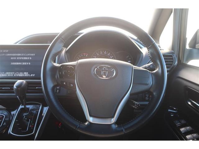 ヴォクシー ＺＳ　煌　フルセグ　メモリーナビ　ＤＶＤ再生　後席モニター　バックカメラ　衝突被害軽減システム　ＥＴＣ　両側電動スライド　ＬＥＤヘッドランプ　乗車定員７人　３列シート　ワンオーナー　アイドリングストップ（8枚目）