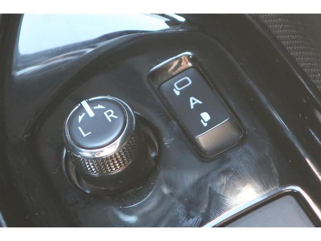 ヴォクシー ＺＳ　煌　フルセグ　メモリーナビ　ＤＶＤ再生　後席モニター　バックカメラ　衝突被害軽減システム　ＥＴＣ　両側電動スライド　ＬＥＤヘッドランプ　乗車定員７人　３列シート　ワンオーナー　アイドリングストップ（22枚目）