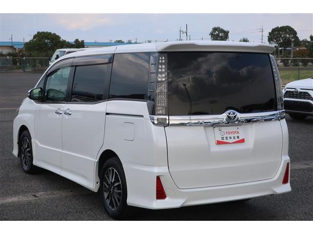 ヴォクシー ZS 煌 フルセグ メモリーナビ DVD再生 バックカメラ 衝突被害軽減システム ETC 両側電動スライド LEDヘッドランプ 乗車定員7人 3列シート ワンオーナー アイドリングストップ(5枚目)