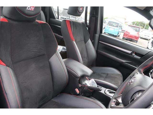 外装はもちろん、内装の程度も大切です。納車前にはもう一度きれいにいたしますのでご安心ください。